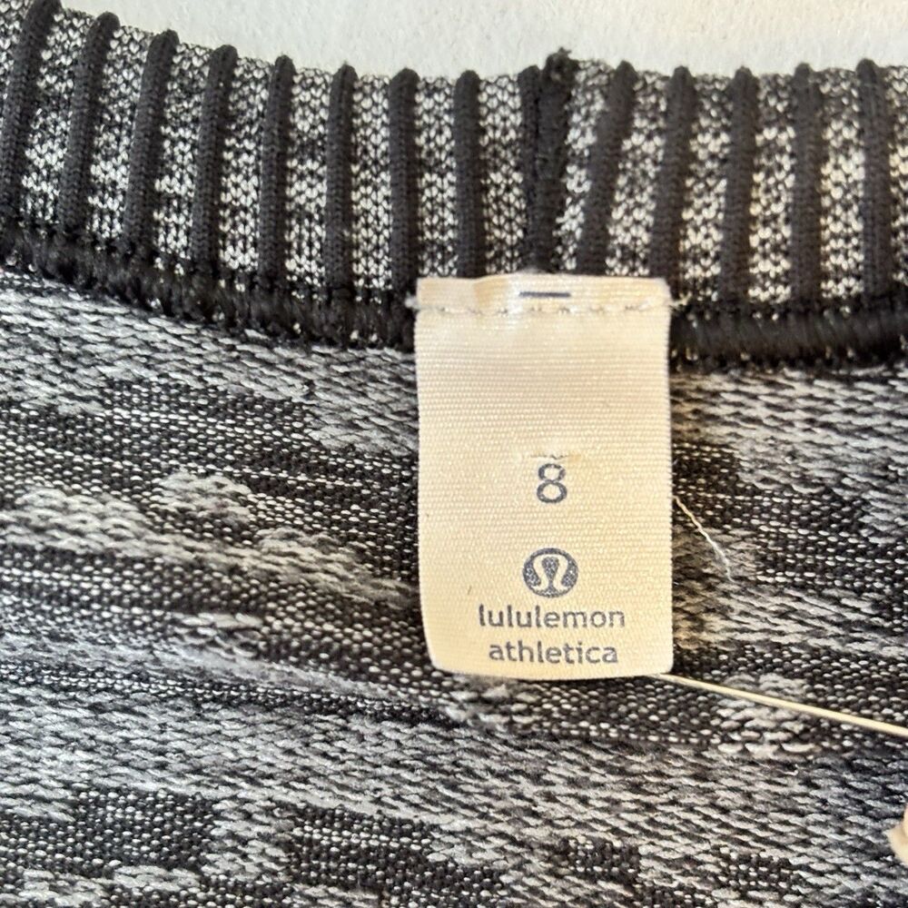 Lululemon Rest Less Pullover Top Heathered Black Colorway Thumb Holes - Picture 7 of 7